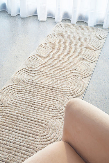 Lotus Carl Beige Modern Curved Oval Pattern Hallway Runner Rug